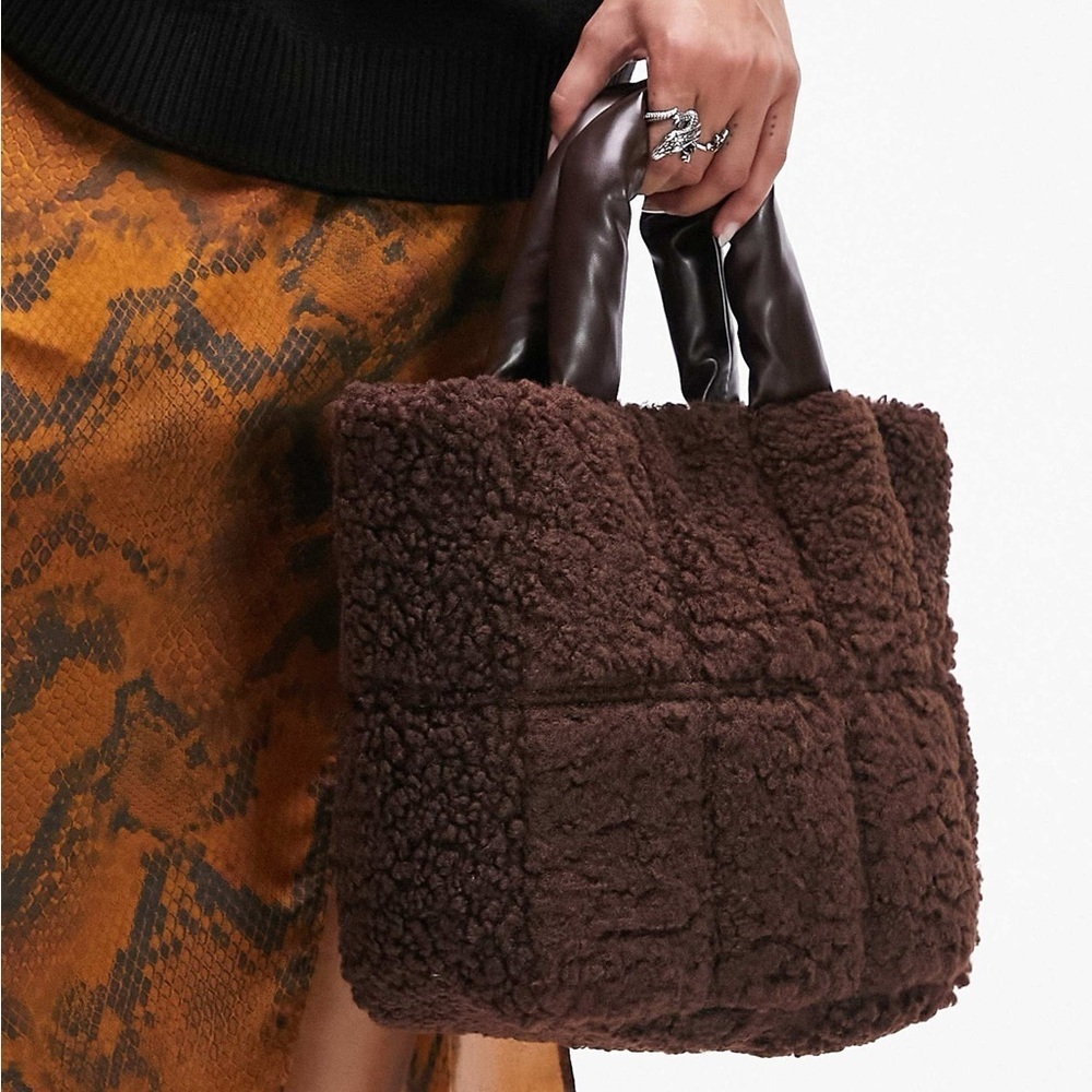 Topshop Tabby Quilted Small Tote in Brown